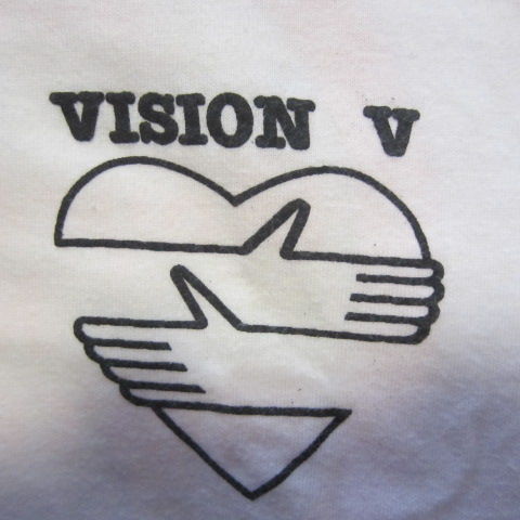 MI VISIÓN ALLÁ POR 1990 EN LA CIUDAD DE MEXICALI, BAJA CALIFORNIA...YO FUI VISIÓN 5 (YO DISEÑE LA CAMISETA)